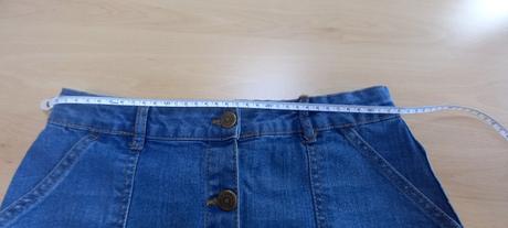 Rifľová sukňa na gombíky, 158