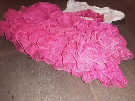 Nádherné tutu šatičky pre slečnu bohato riasené, 110