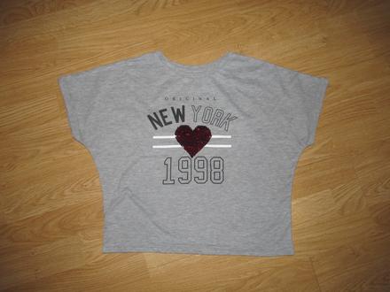 Šedé tričko s premietacím srdiečkom v. 158, primark,158