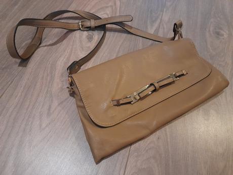 Crossbody kabelka motivi, 