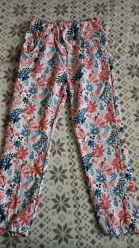 2x tenšie tepláky lupilu 122/128, lupilu,128