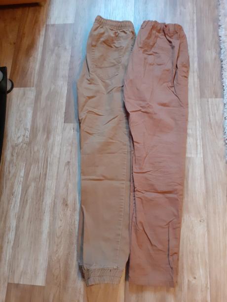 Nohavice, reserved,152