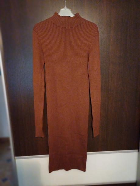 Elastické šaty, amisu,s