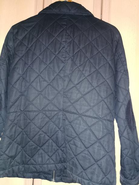 Dámska čierna vetrovka, 40