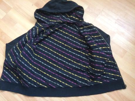 Dievčenské mikiny 146 - xs, 140–152