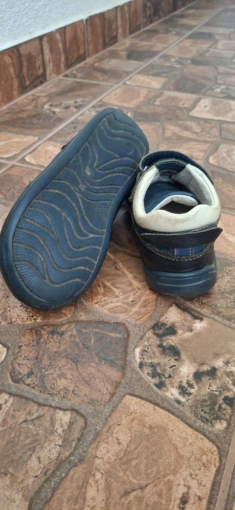 Celoročné barefoot protetika rendy, protetika,28