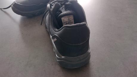 Čiero čierne decathlon tenisky, quechua,42