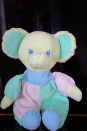 Plyš.hračka - macko s hrkálkou - 25 cm, 