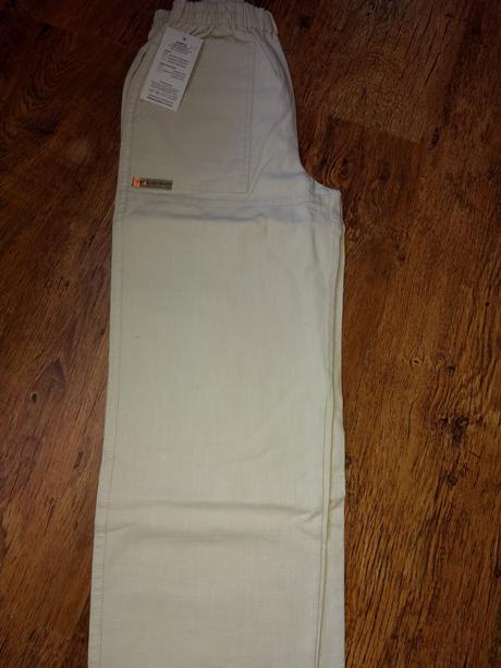 Tenké bavlnené nohavice, 146