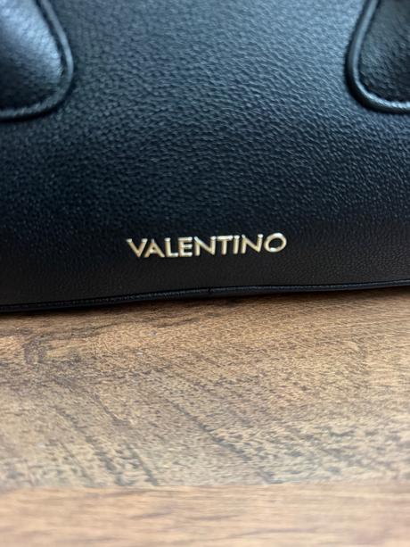 Čierna valentino kabelka, valentino