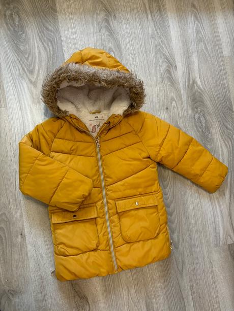 Teplá predĺžená bunda 4-5 rokov, f&f,110