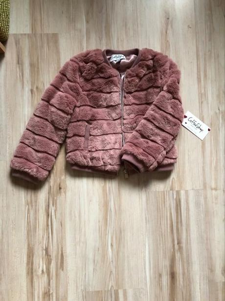 Prechodný kožuštek, 104