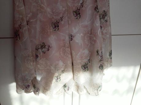 Spoločenská kostým, 40