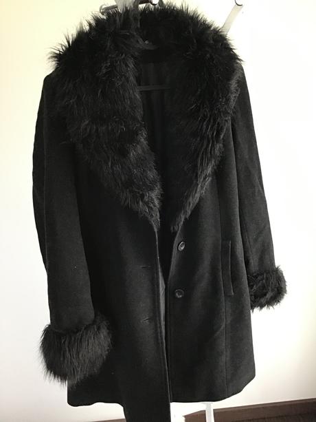 Vlnený kabát s kašmírom a kozusinkou 38, 38