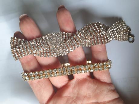 Dámske a dievčenské náramky,