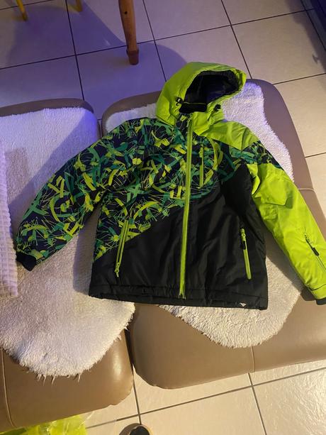 Zimná bunda, lewro,146