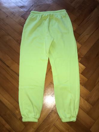 Kriklavé teplákové nohavice, m