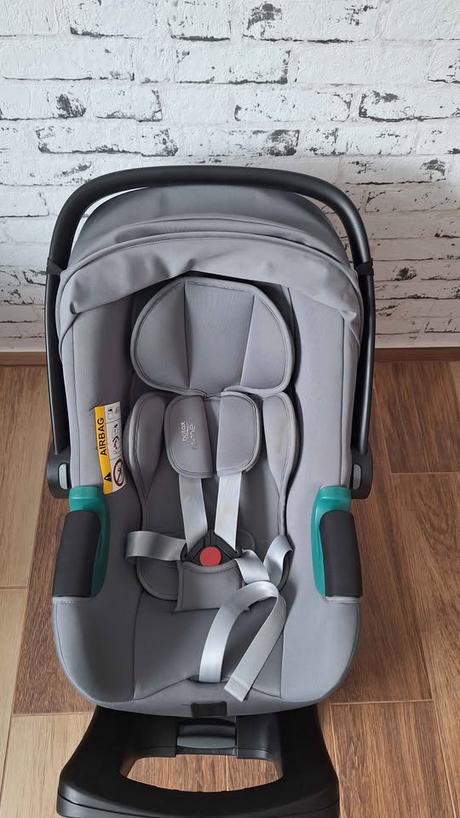 Britax römer baby safe 3 i-size vajíčko+základňa, britax