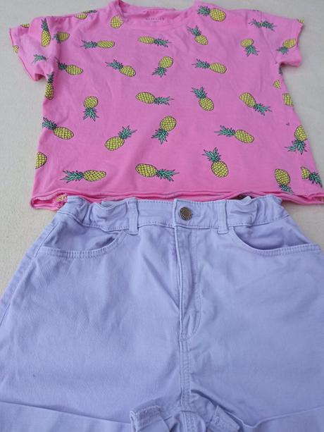 Fialové šortky, h&m,146