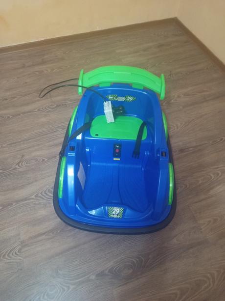 Elektrické autíčko,