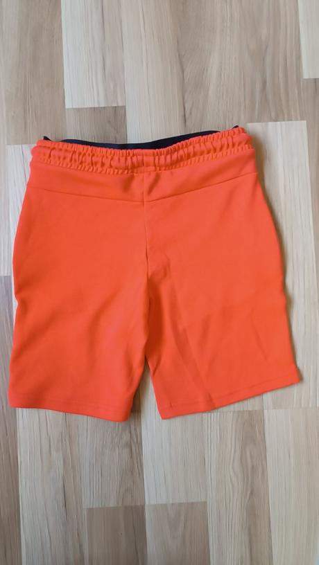 Kratasy teplakove, c&a,140