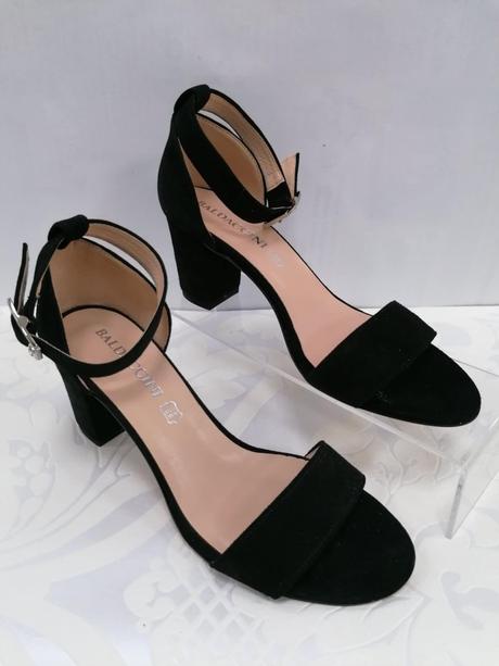 Dámske kožené sandále 19070182 z, 37