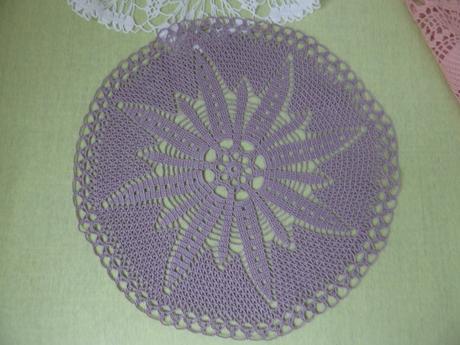 Háčkované dečky / obrúsky,