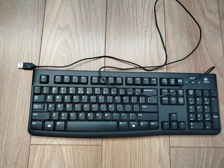 Klávesnica  logitech k120, 