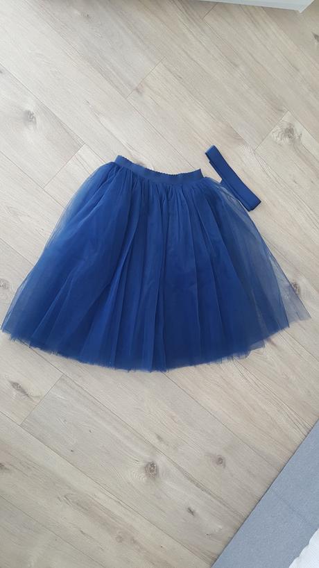 Nová krásna tylova sukna, 