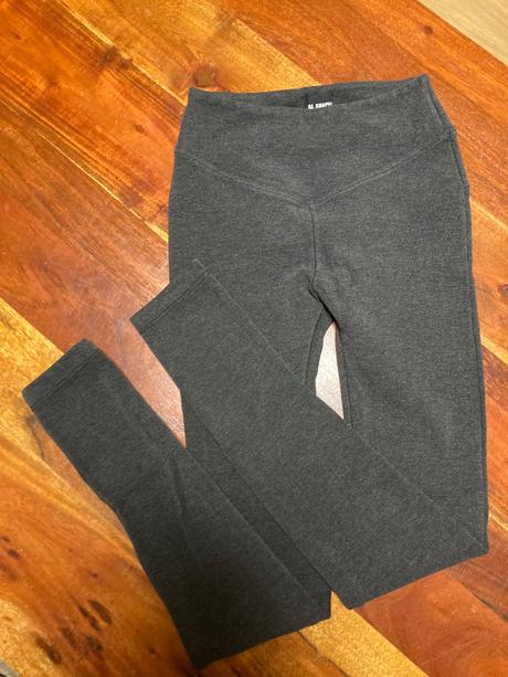 Kvalitné tvarujúce legíny, calzedonia,xs