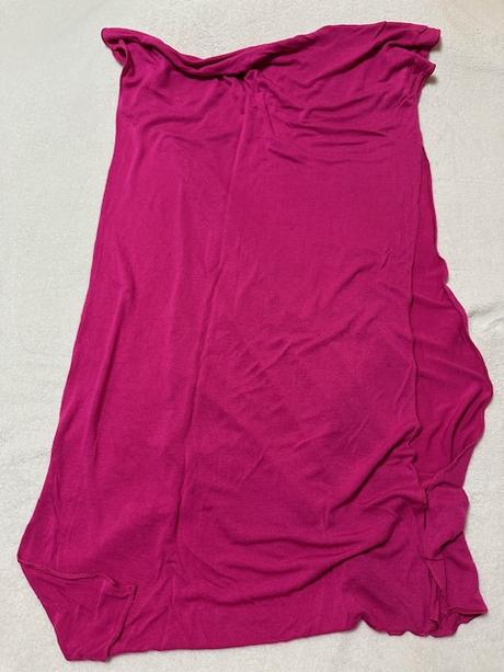 Tenký elastický šál,