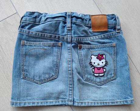 Predám dievcensku riflovu sukňu, 104