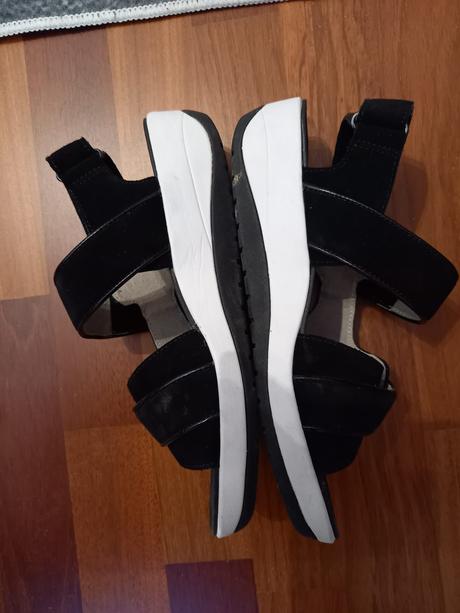 Kožené sandále na suchý zips, ara,39