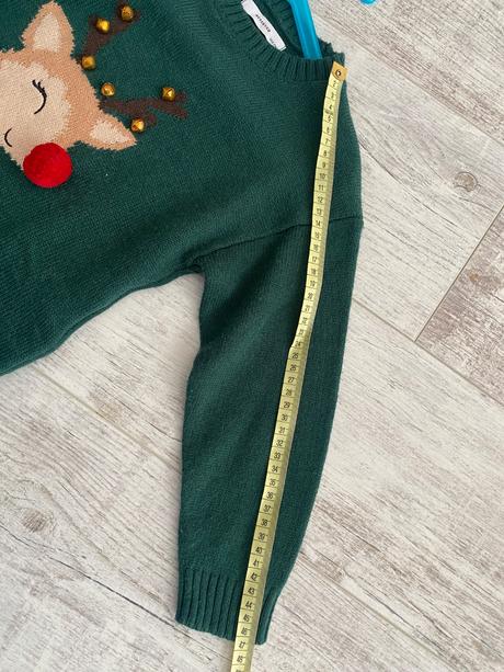 Sveter, reserved,122