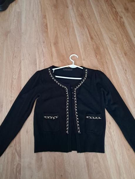 Čierny svetrík, xs