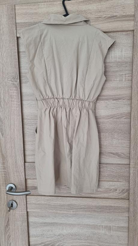 Béžové krátke šaty, s