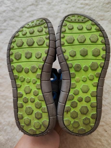 Letne sandalky, peddy,28