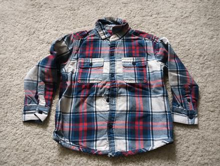 Hrubšia košeľa, next,104