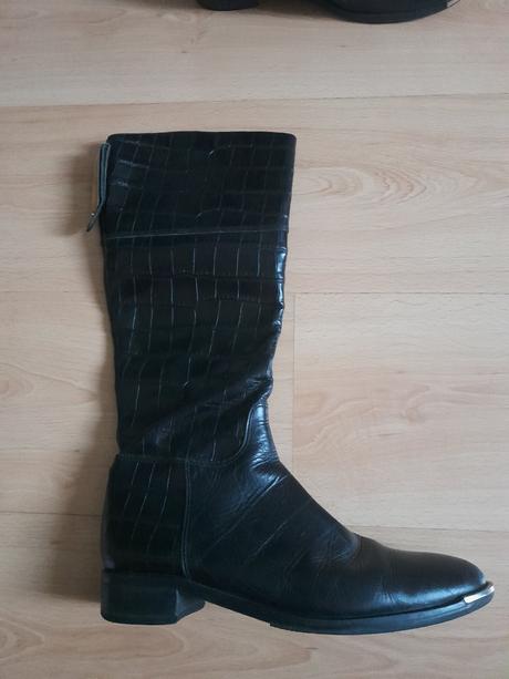 Kožené čižmy, baldinini,40