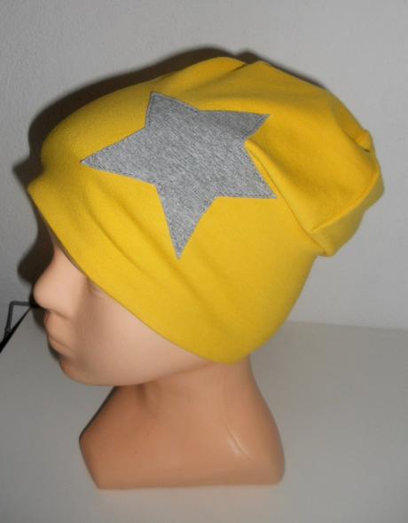 Čiapka s hviezdou dvojvrstvová / obojstranná, 50 - 158