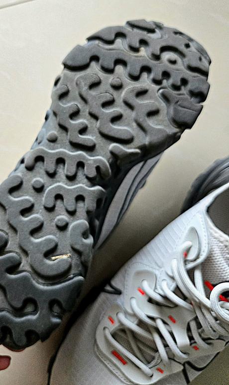 Šedé chlapčenské tenisky, nike,41