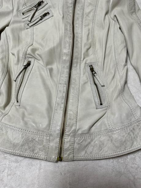 Bielosivá kožená bunda značky steffel, l / m