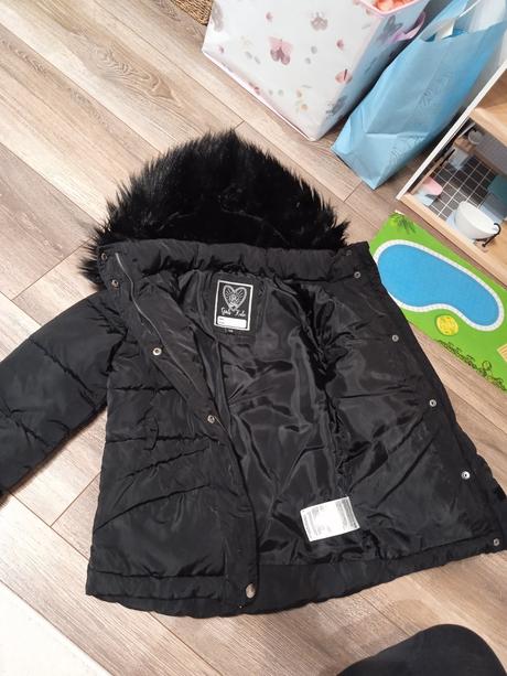Predám zimnú bundu zn caa, c&a,128