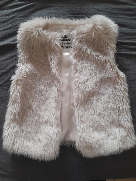 Vesta, young dimension,98