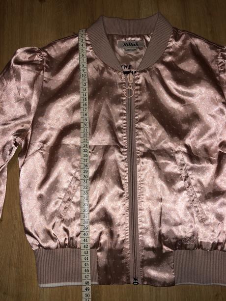 Pekná bundička do pása, 164