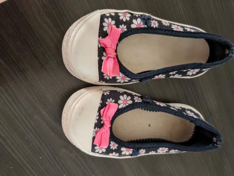 Papucky,balerínky top stav vd 14,2 cm, 26