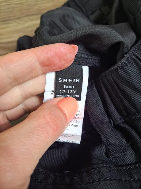 Dievčenské rifle, 152