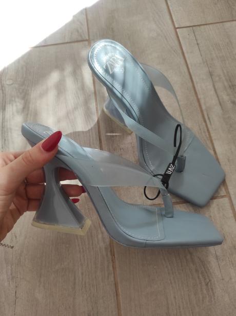 Topánky na opätku č.37, zara,37