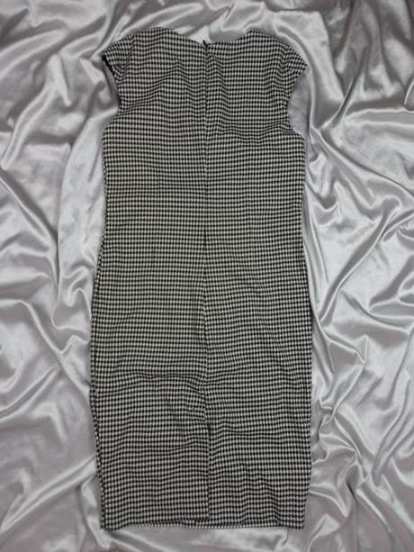 Kvalitné biznis šaty, zara,s