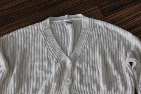 Oversize sveter reserved v. s, reserved,s